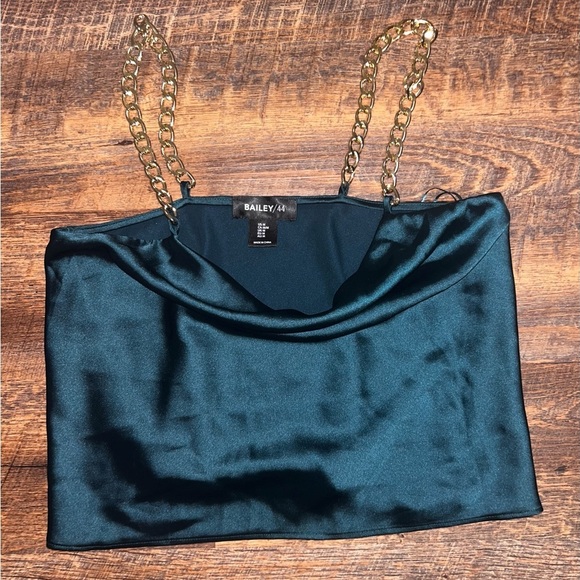 Bailey 44 Top Golden Chain Straps Cowl Neck Size M Green - Picture 2 of 4